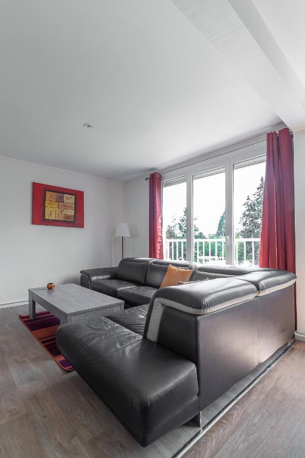 Le Raymond - Appartement Proche Du Centre Sportif, Des Rives De L'Allier Et Du Centre-Ville - Parking Виши Экстерьер фото