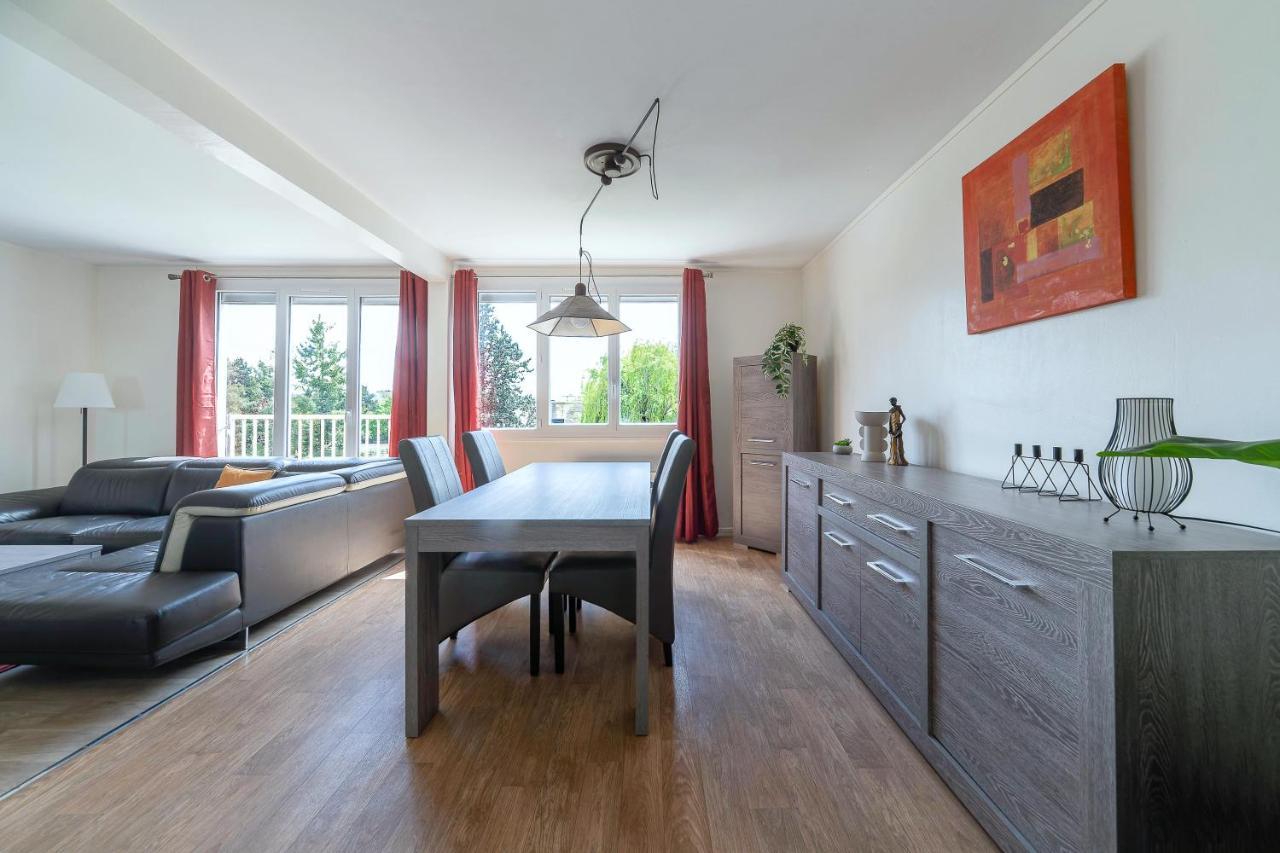Le Raymond - Appartement Proche Du Centre Sportif, Des Rives De L'Allier Et Du Centre-Ville - Parking Виши Экстерьер фото