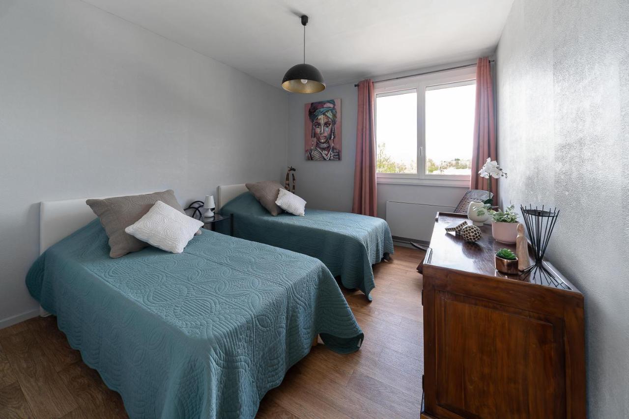 Le Raymond - Appartement Proche Du Centre Sportif, Des Rives De L'Allier Et Du Centre-Ville - Parking Виши Экстерьер фото
